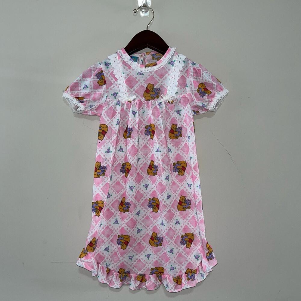 Vintage VTG Winnie the Pooh Disney Girls Pink Ruffle Sleep Gown Size 4T (0842)